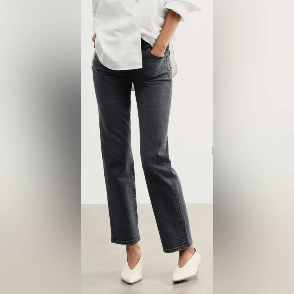 AYR New Never Worn Women’s Straight-Leg Black Jeans - Picture 2 of 4